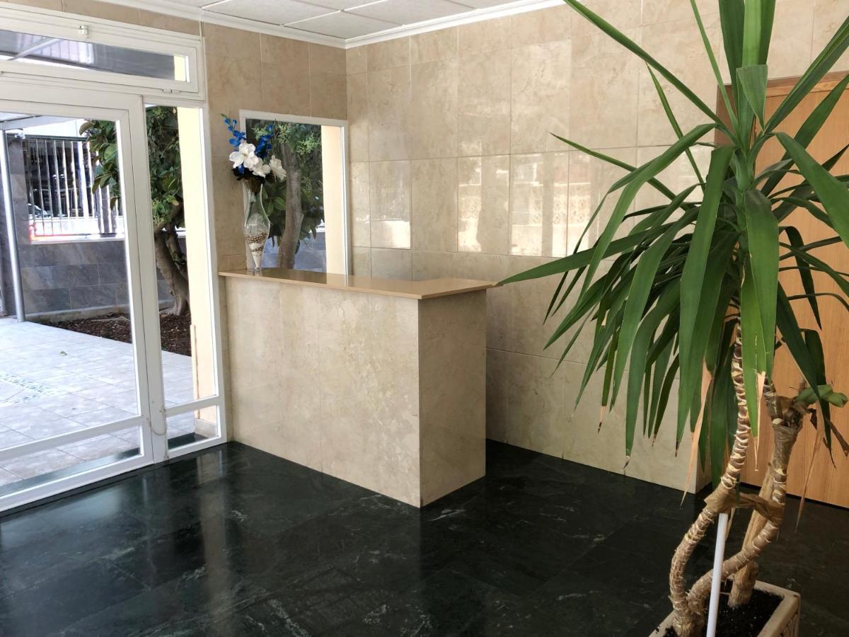 Holiday Apt Niza 10B بينايدورم المظهر الخارجي الصورة