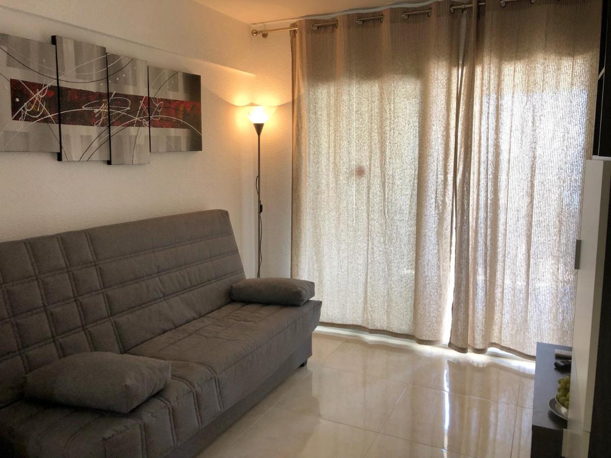 Holiday Apt Niza 10B بينايدورم المظهر الخارجي الصورة