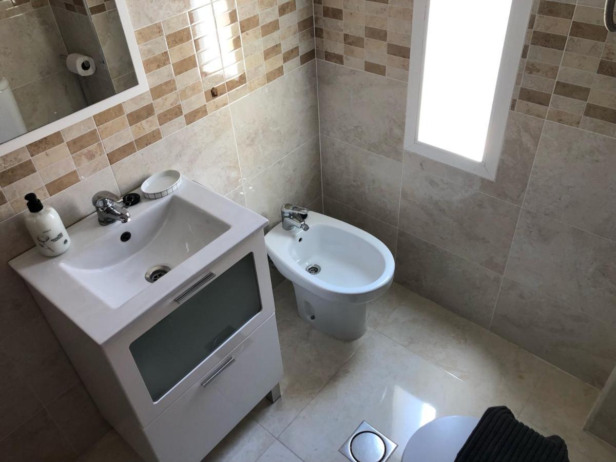 Holiday Apt Niza 10B بينايدورم المظهر الخارجي الصورة