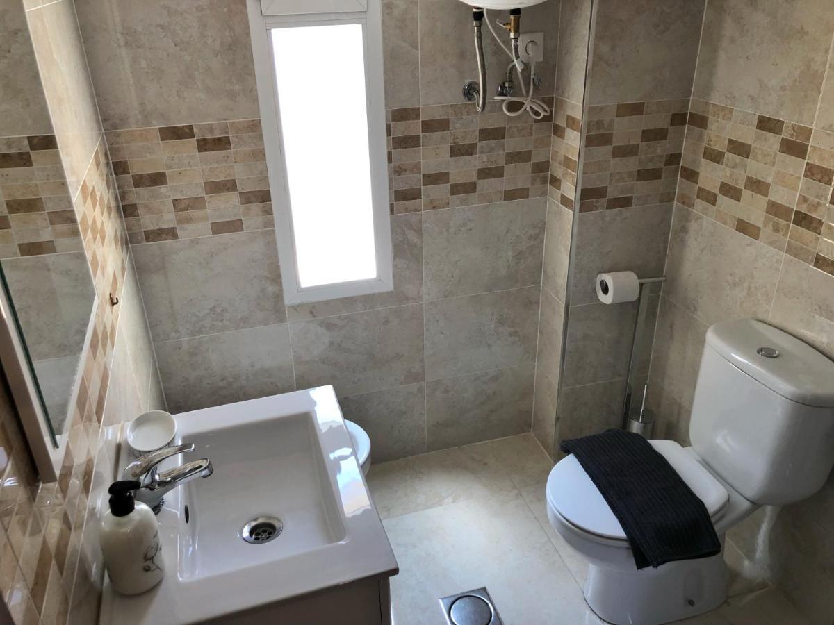 Holiday Apt Niza 10B بينايدورم المظهر الخارجي الصورة
