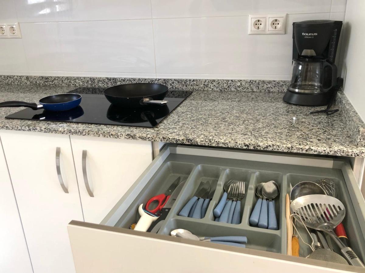 Holiday Apt Niza 10B بينايدورم المظهر الخارجي الصورة
