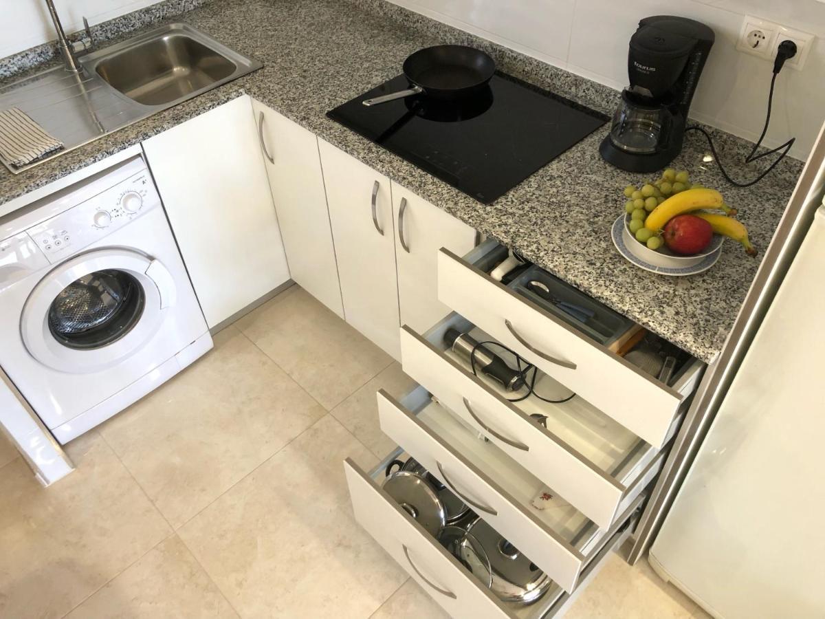 Holiday Apt Niza 10B بينايدورم المظهر الخارجي الصورة