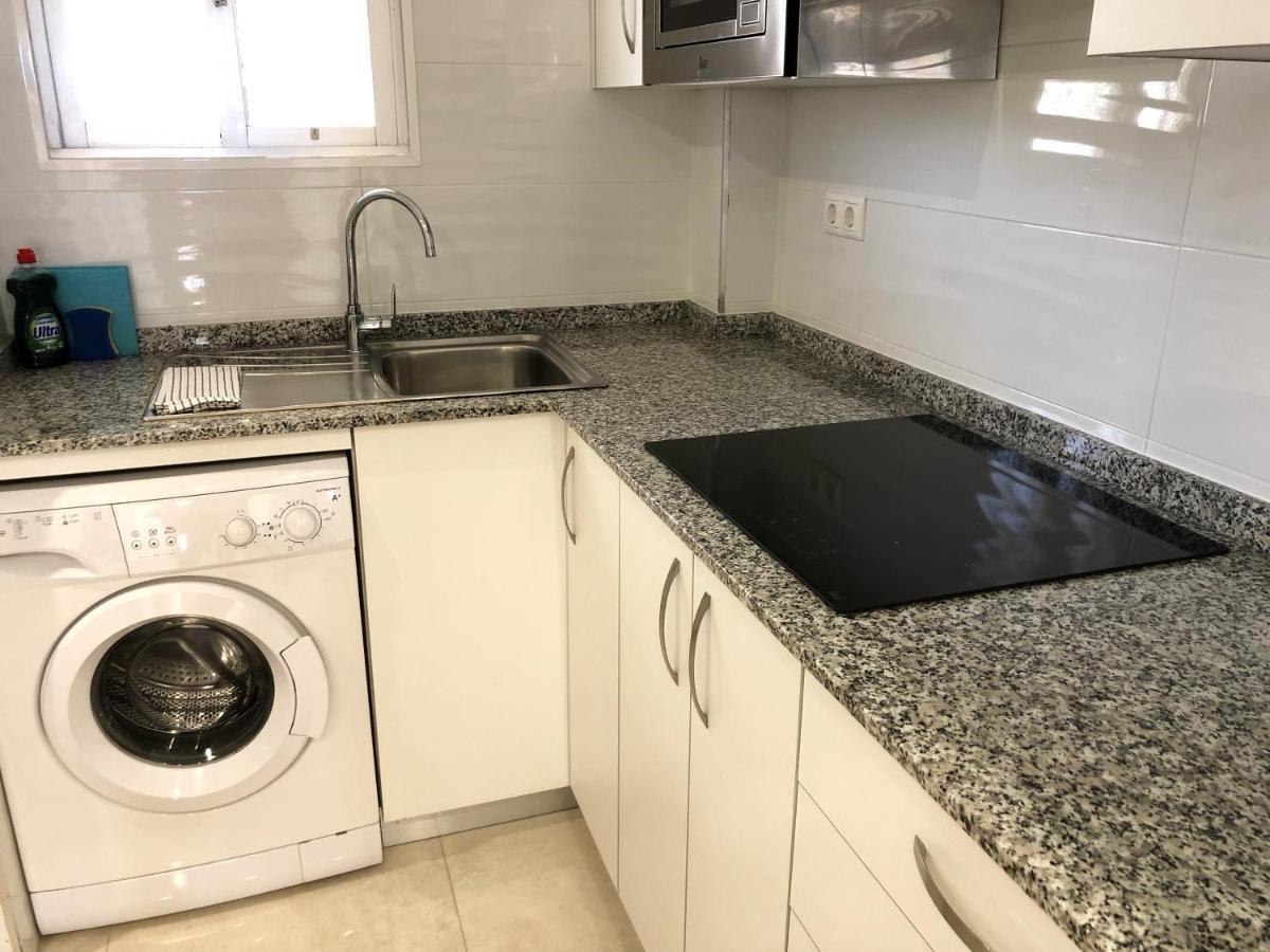 Holiday Apt Niza 10B بينايدورم المظهر الخارجي الصورة